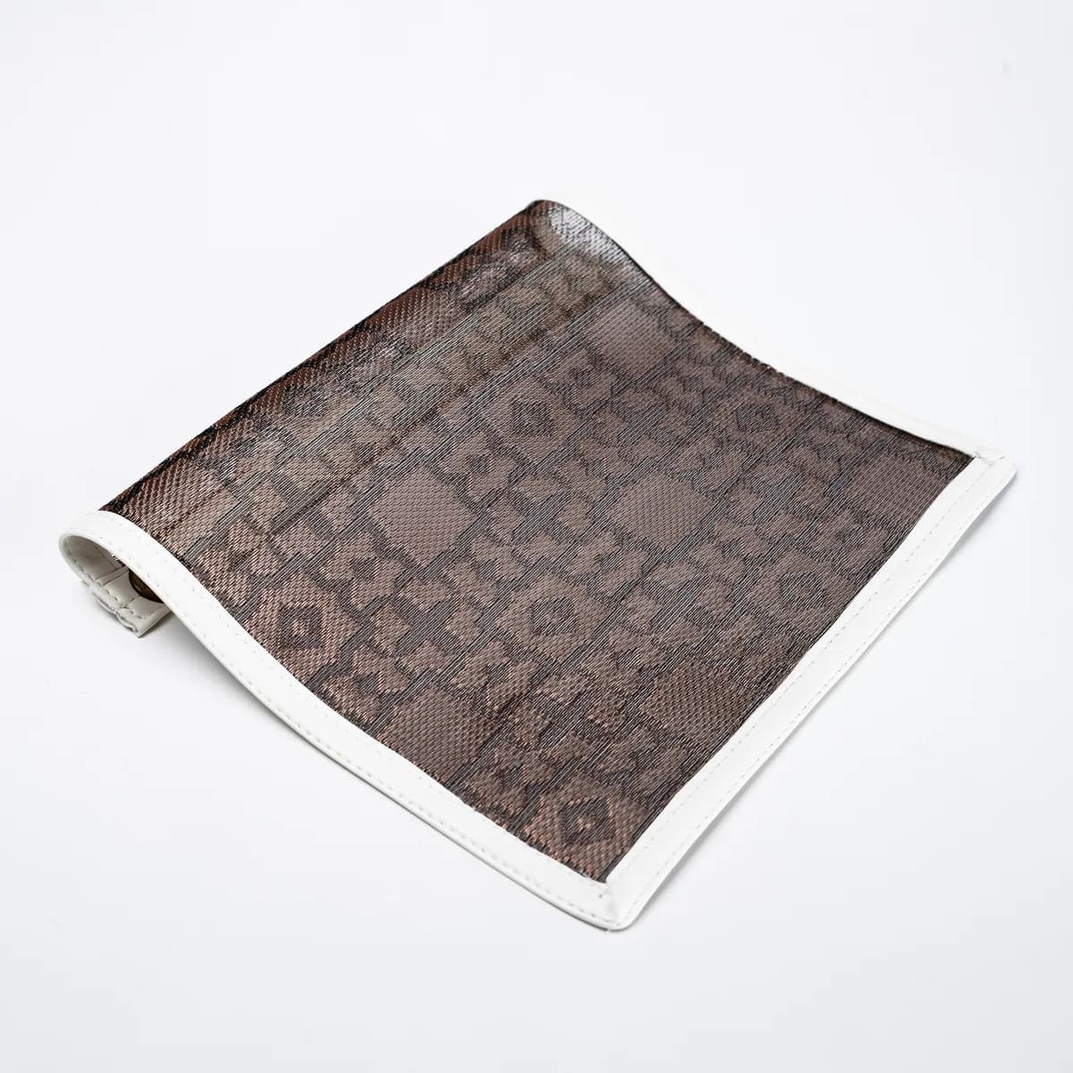 Flat architectural metal mesh sample used to review pattern scale, edges and panel behaviour